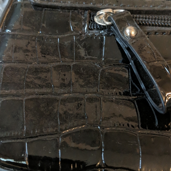 GUESS shoulder purse - Picture 3 of 6